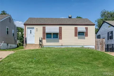 3619 W Steins St, Saint Louis, MO 63116