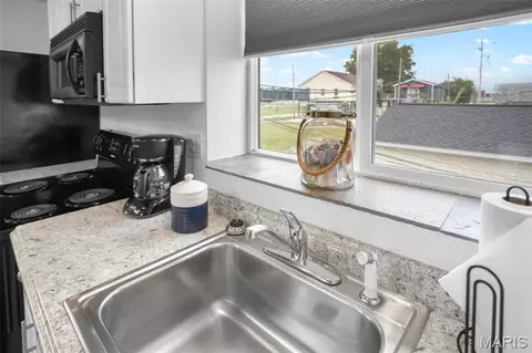 Kitchen - 111 Main St E, Grafton, IL 62037 photo 1 of 2