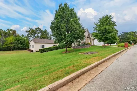Exterior - 1635 Yale Ave, Rolla, MO 65401 photo 9 of 30