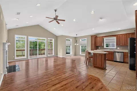 Living - 1635 Yale Ave, Rolla, MO 65401 photo 1 of 9