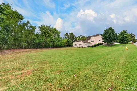 Exterior - 1635 Yale Ave, Rolla, MO 65401 photo 10 of 30