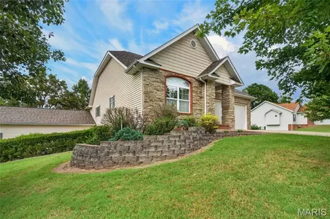 Exterior - 1635 Yale Ave, Rolla, MO 65401 photo 3 of 30