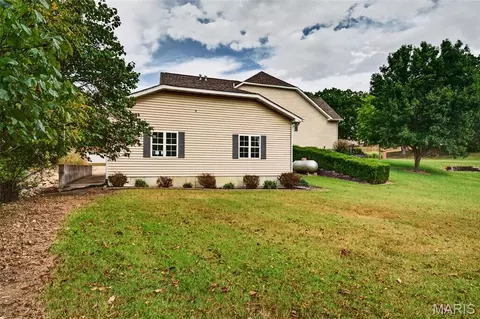 Exterior - 1635 Yale Ave, Rolla, MO 65401 photo 11 of 30