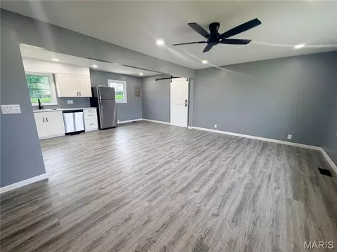 Living - 601 Cooper Ave, Paris, MO 65275 photo 2 of 2