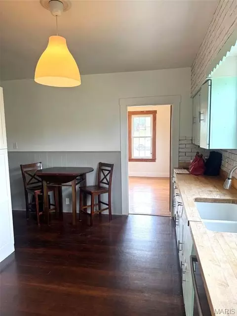Kitchen - 406 W Springfield Ave, Union, MO 63084 photo 3 of 3