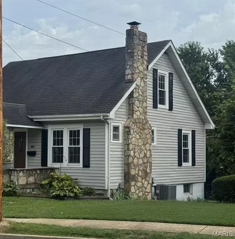 Exterior - 406 W Springfield Ave, Union, MO 63084 photo 2 of 6