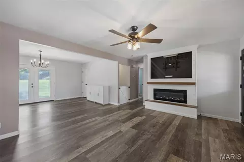 Living - 1312 Primrose Dr, Arnold, MO 63010 photo 3 of 3