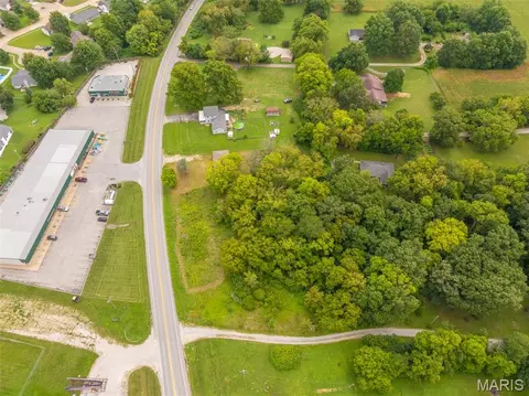 4032 E Highway 47, Winfield, MO 63389 photo 12