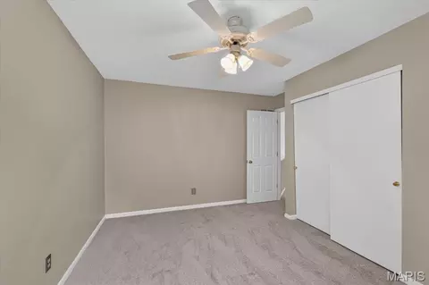 Bedroom - 1032 Oak Glen Cir, Ballwin, MO 63021 photo 5 of 9