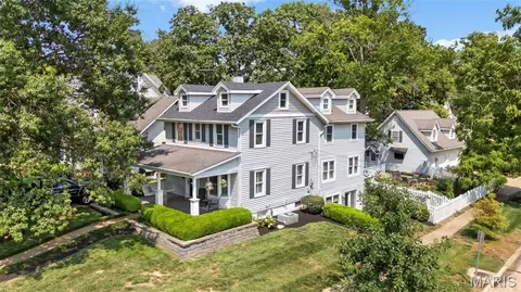 400 N Van Buren Ave, Kirkwood, MO 63122