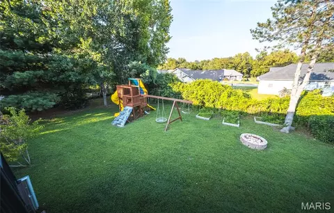 Exterior - 821 Cambridge Dr, Rolla, MO 65401 photo 10 of 13