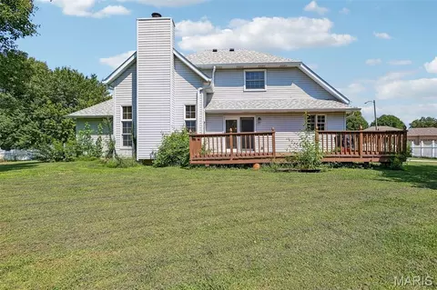 Exterior - 119 3rd St, Hamel, IL 62046 photo 2 of 5