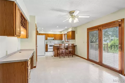 Kitchen - 119 3rd St, Hamel, IL 62046 photo 1 of 5