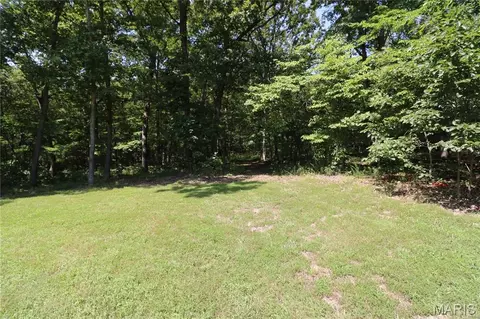 Exterior - 464 Red Fox Dr, Bourbon, MO 65441 photo 8 of 9