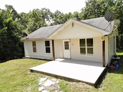 Other - 464 Red Fox Dr, Bourbon, MO 65441 photo 4 of 10