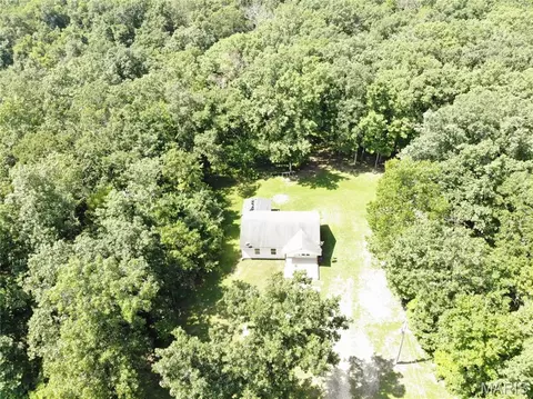 Other - 464 Red Fox Dr, Bourbon, MO 65441 photo 2 of 10