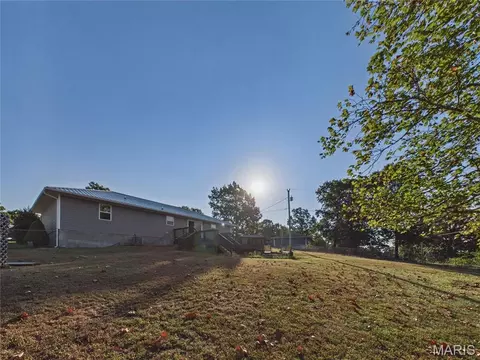 Exterior - 14328 Torpedo Dr, Saint Robert, MO 65584 photo 7 of 12