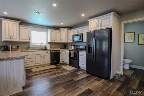 Kitchen - 534 Swift Water Trl, Maynard, AR 72444 photo 1 of 3