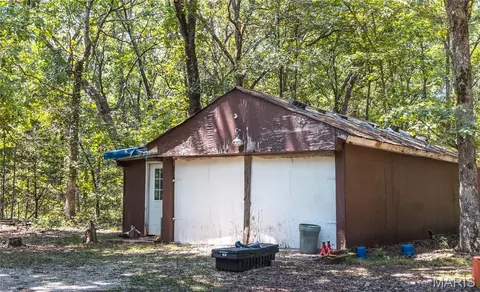 Exterior - 4347 Licklider Rd, Cuba, MO 65453 photo 6 of 7