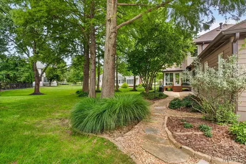 Exterior - 1903 Larimer Trl, Wildwood, MO 63011 photo 6 of 10