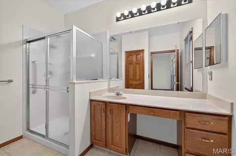 Bath - 1903 Larimer Trl, Wildwood, MO 63011 photo 1 of 4