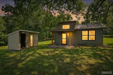 9007 Crossman Rd, Bonne Terre, MO 63628