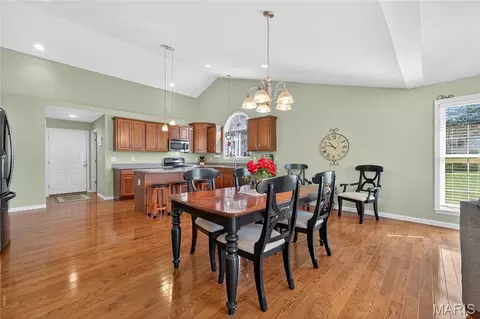 Dining - 604 Judges Way, Troy, MO 63379 photo 5 of 5