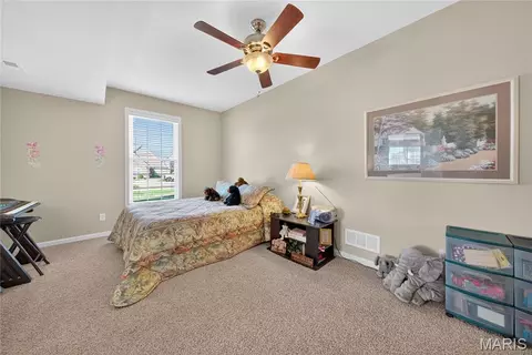 Bedroom - 604 Judges Way, Troy, MO 63379 photo 5 of 6