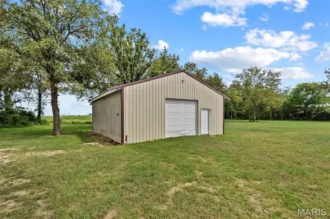 Other - 70 Kyle Dr, Benton, MO 63736 photo 2 of 11