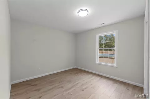 Bedroom - 70 Kyle Dr, Benton, MO 63736 photo 3 of 4