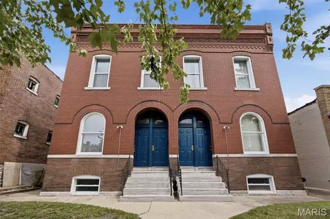 3437 Dunnica Ave, Saint Louis, MO 63118