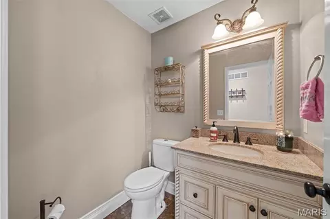 Bath - 507 Prospector Ridge Dr, Ballwin, MO 63011 photo 1 of 5