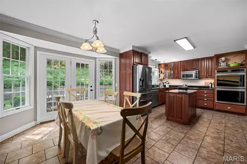 Kitchen - 507 Prospector Ridge Dr, Ballwin, MO 63011 photo 1 of 4