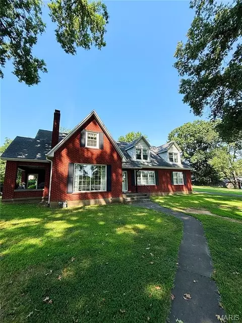811 E Rodney Dr, Cape Girardeau, MO 63701