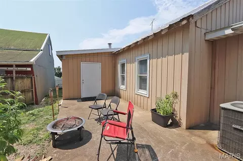 Exterior - 271 Shawneetown Rd, Jackson, MO 63755 photo 1 of 8