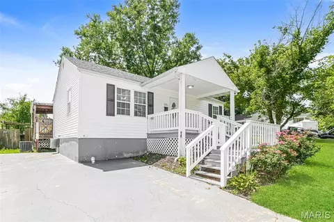 Exterior - 920 Maupin St, Saint Clair, MO 63077 photo 3 of 4