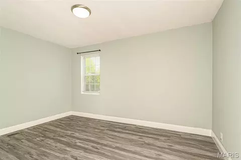 Bedroom - 920 Maupin St, Saint Clair, MO 63077 photo 2 of 5