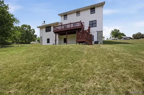 Exterior - 107 Meadow Ln, Saint Robert, MO 65584 photo 10 of 11