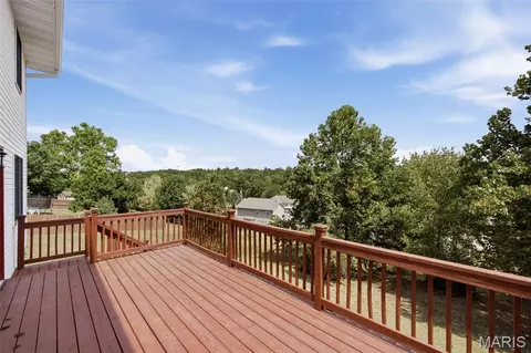 Exterior - 107 Meadow Ln, Saint Robert, MO 65584 photo 7 of 11
