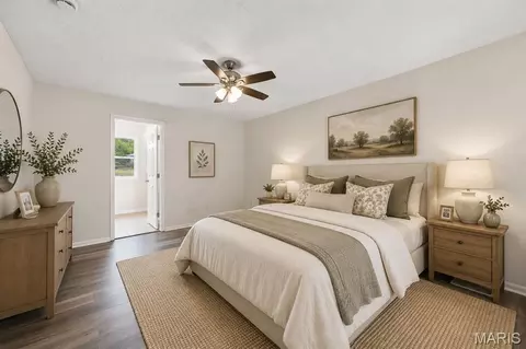 Bedroom - 107 Meadow Ln, Saint Robert, MO 65584 photo 3 of 4