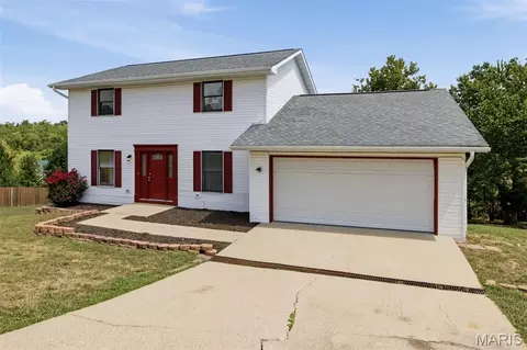 Exterior - 107 Meadow Ln, Saint Robert, MO 65584 photo 3 of 11