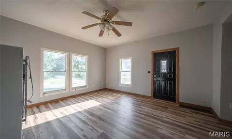 Living - 2008 Vienna Rd, Rolla, MO 65401 photo 1 of 3