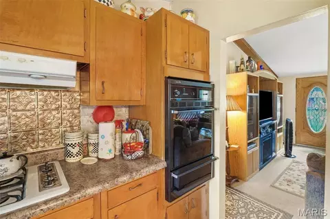 Kitchen - 5009 Staten Dr, Godfrey, IL 62035 photo 3 of 3