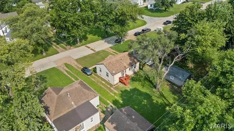 View/Area - 6010 Eaton Dr, Berkeley, MO 63134 photo 1 of 5