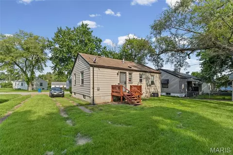 Exterior - 6010 Eaton Dr, Berkeley, MO 63134 photo 7 of 7