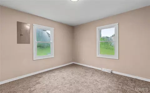 Bedroom - 1116 E 9th St, Rolla, MO 65401 photo 4 of 4