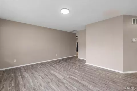 Living - 1116 E 9th St, Rolla, MO 65401 photo 2 of 4