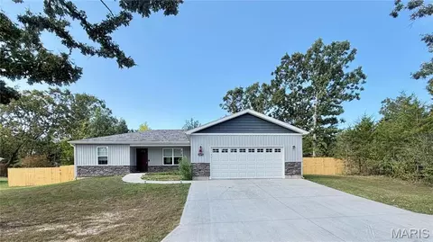13272 Half Dr, Dixon, MO 65459