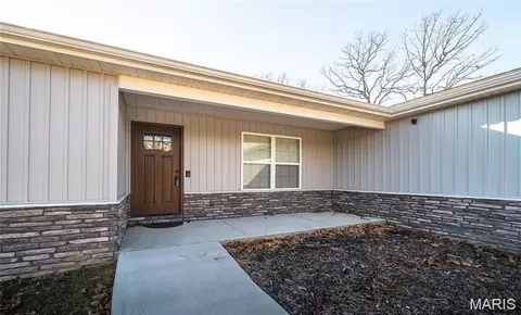 Exterior - 13272 Half Dr, Dixon, MO 65459 photo 2 of 8