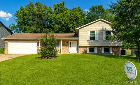 234 S Forester Dr, Cape Girardeau, MO 63701